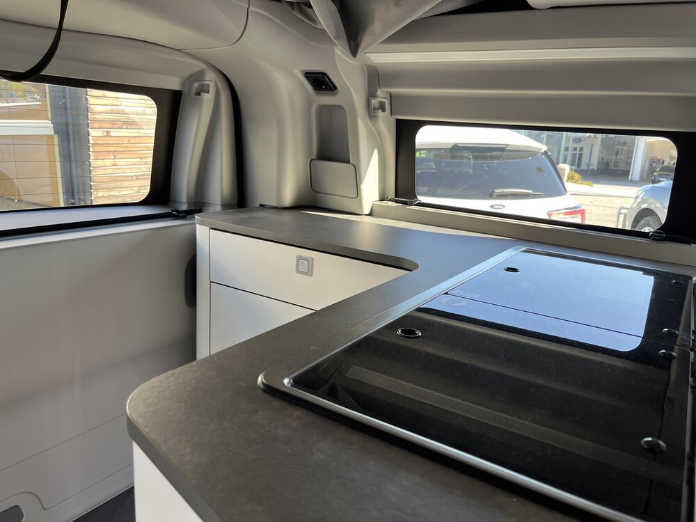 Ford Transit Custom, Transit Custom 320 L1 Nugget Titanium Aufstelldach