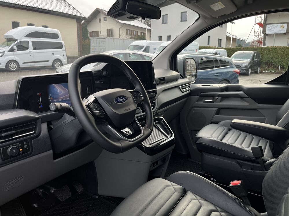 Ford Tourneo Custom, Tourneo Custom 2,0 EcoBlue 320 L2H1 Titanium