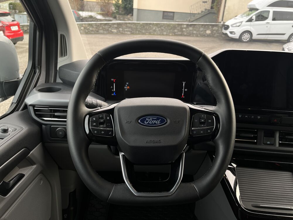 Ford Tourneo Custom, Tourneo Custom 2,0 EcoBlue 320 L2H1 Titanium