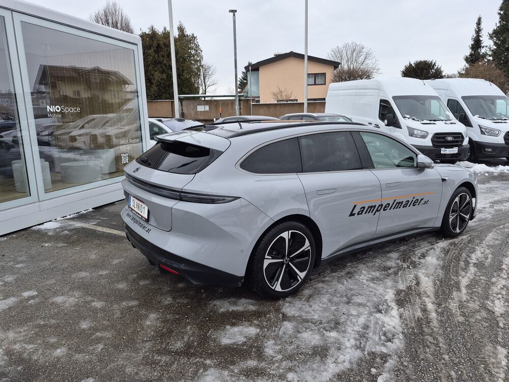 NIO ET5, ET5 Touring Long Range