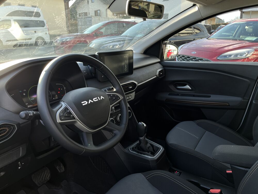 Dacia Jogger, Jogger Extreme Hybrid 140 5-sitzig