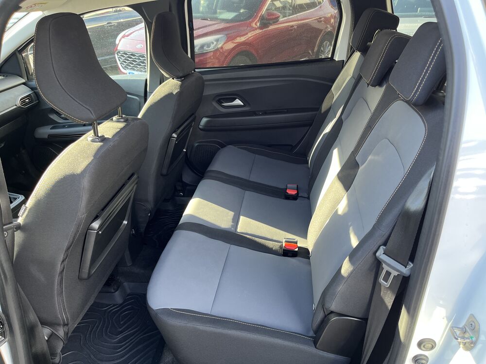 Dacia Jogger, Jogger Extreme Hybrid 140 5-sitzig