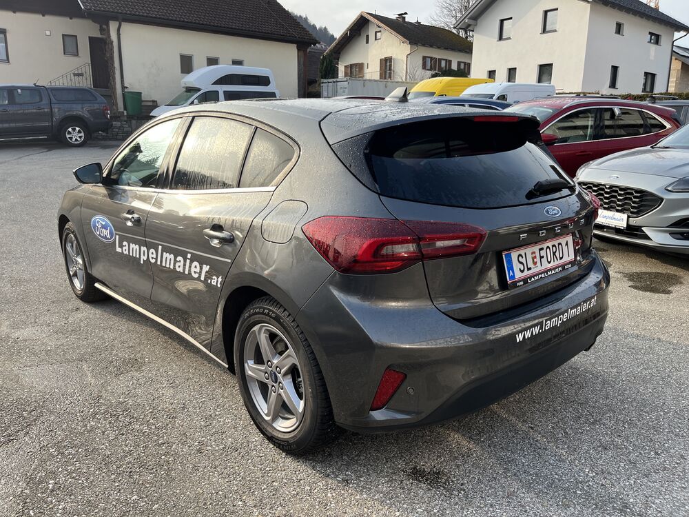 Ford Focus, Focus Titanium