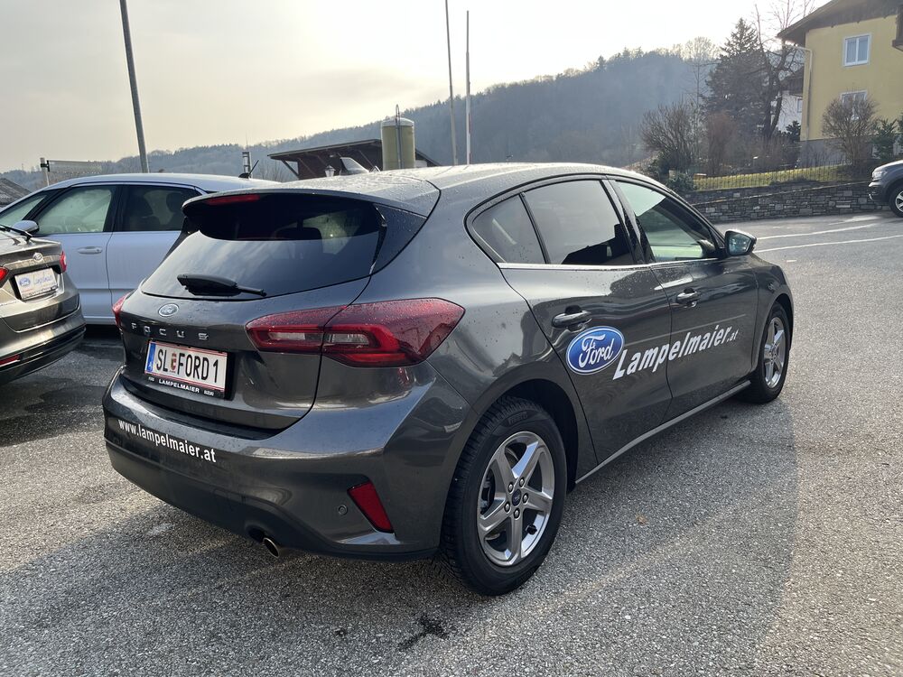 Ford Focus, Focus Titanium