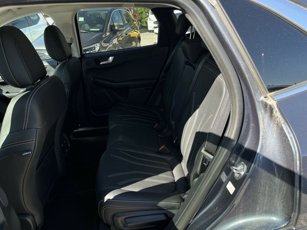 Ford Kuga, Kuga Vignale PHEV