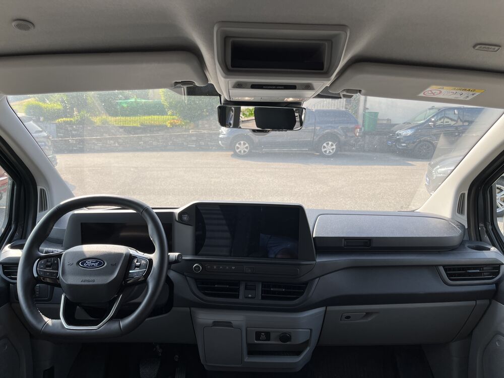 Ford Transit Custom, Transit Custom 320 L2 Trail Doppelkabine AWD
