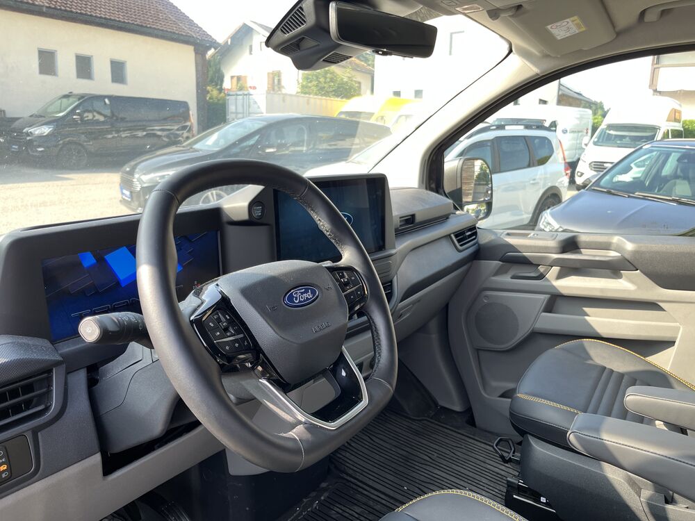 Ford Transit Custom, Transit Custom 320 L2 Trail Doppelkabine AWD