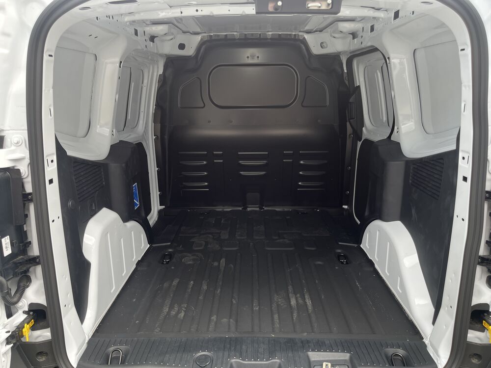 Ford Transit Courier, Transit Courier BEV Trend