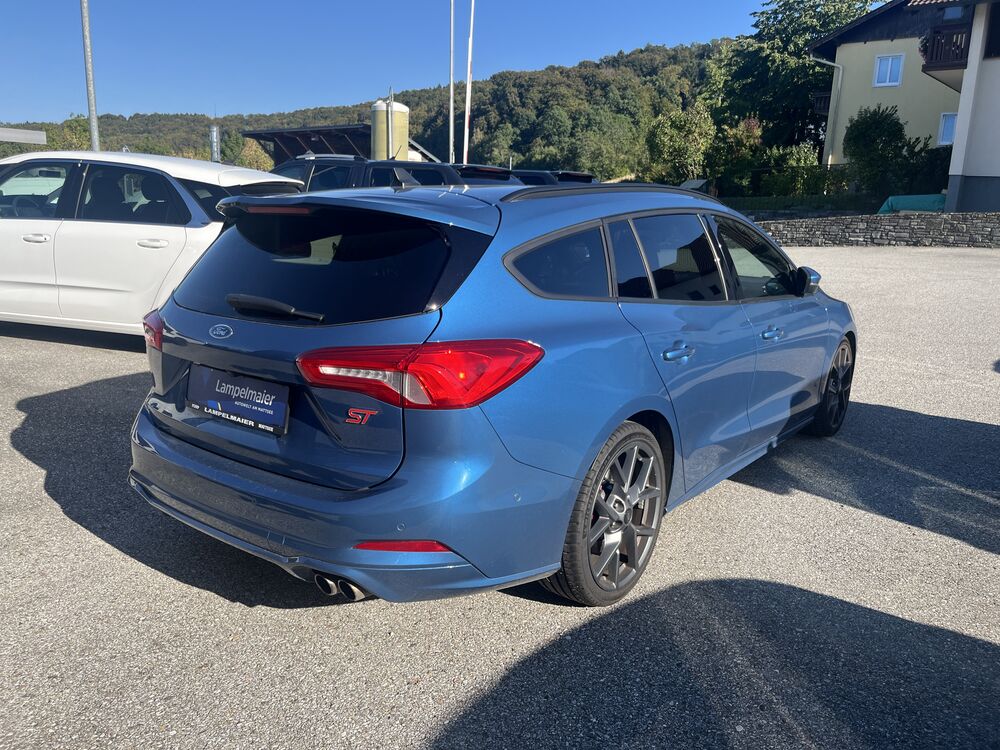 Ford Focus, Focus ST