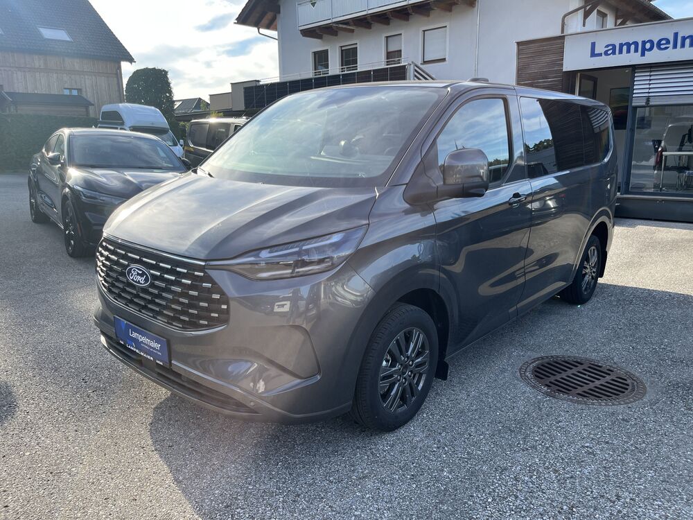 Ford Tourneo Custom, Tourneo Custom Titanium 2.5 PHEV 340 L1