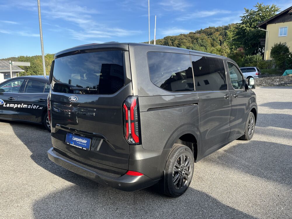 Ford Tourneo Custom, Tourneo Custom Titanium 2.5 PHEV 340 L1