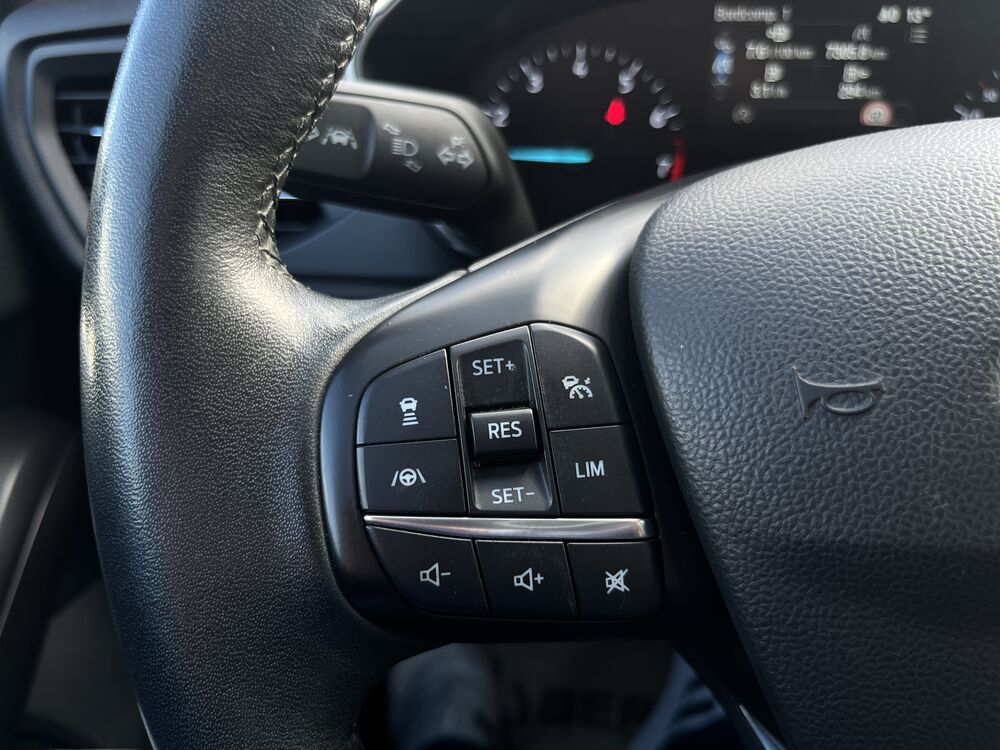 Ford Focus, Focus Active Traveller